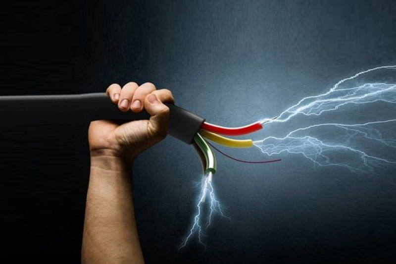 Gəncədə FACİƏ: Azərişıqın əməkdaşı öldü