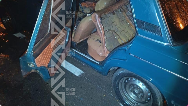 Göygöldə minik maşını yanıb