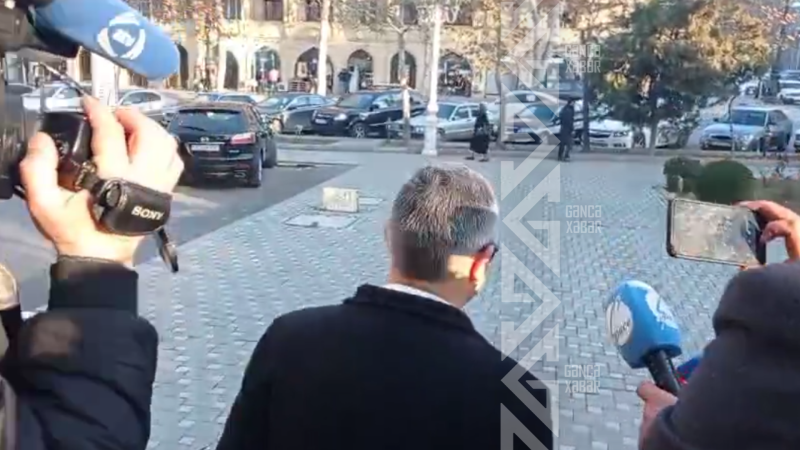 Gəncədə səsküylü məhkəmə: Tanınmış təhsil eksperti 70 min manata…