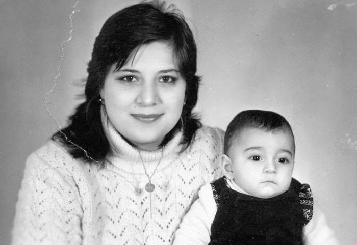 Milli Qəhrəman Salatın Əsgərovanın ölümündən 35 il ötür