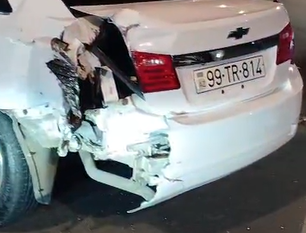 Gəncədə avtomobillə avtobus toqquşub