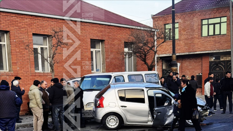 Gəncədə zəncirvari qəza olub