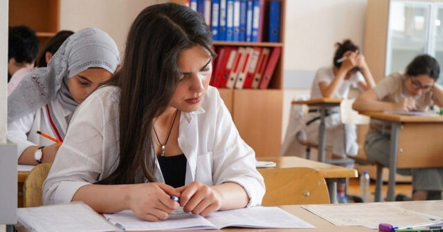 Magistraturaya sənəd qəbulu başa çatır