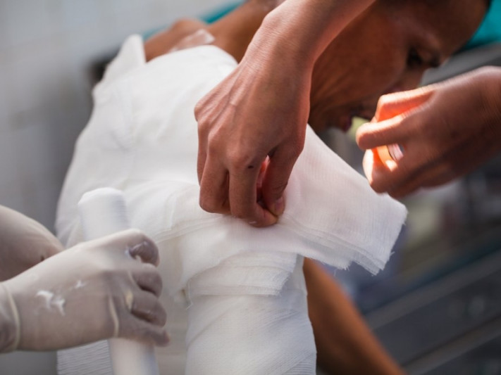 Kişi yanıq xəsarəti aldı – Vəziyyəti orta-ağırdır