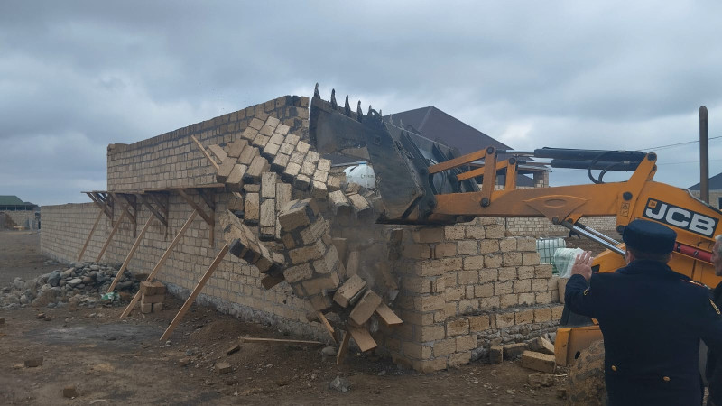 Gəncənin bir neçə ərazisində qanunsuz tikintilər aşkar edilib