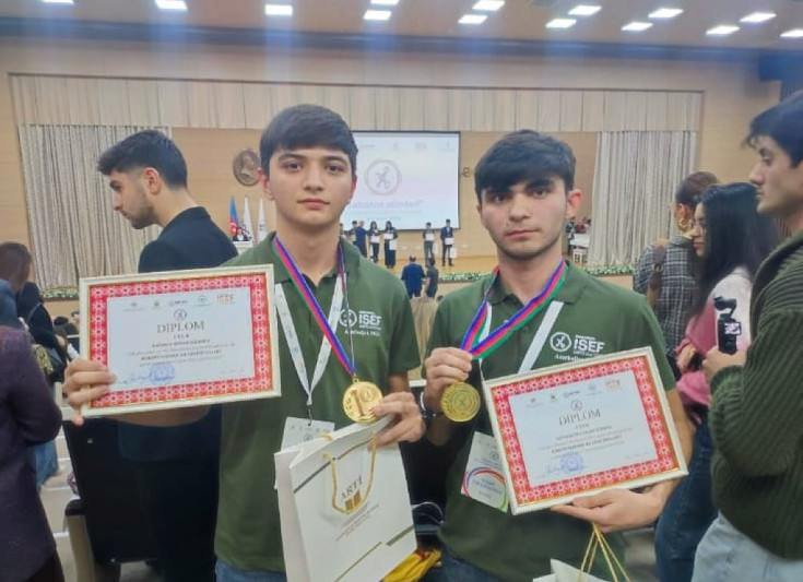 Gəncəli məktəblilər qızıl medal QAZANDI