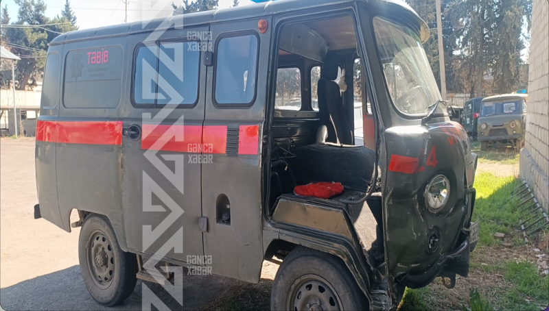 Təcili tibbi yardım maşını VAZ-21011lə toqquşub