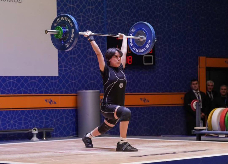 Gəncə idmançılarından ağırlıqqaldırma üzrə YÜKSƏK NƏTİCƏLƏR