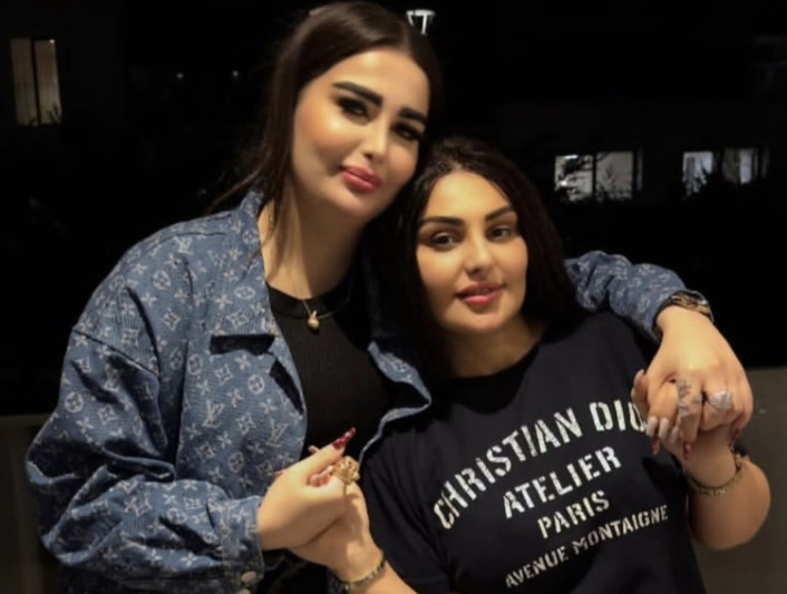 Şəbnəm İrandakı fanatından nigarandır