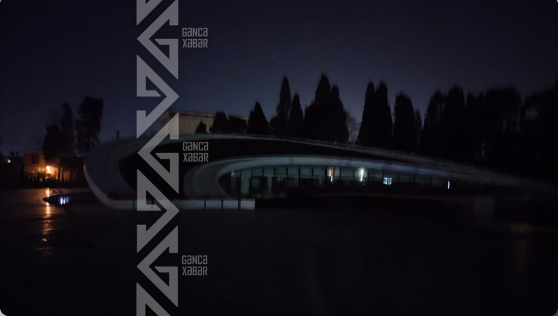 Gəncə Memorial Kompleksi qaranlığa qərq olub