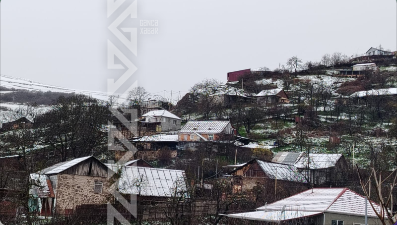 Göygöldə 10 sm qar yağıb