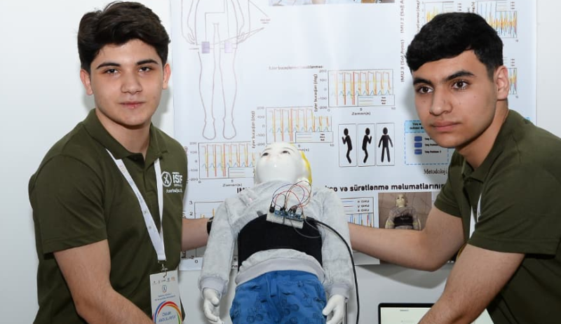 Gəncəli məktəblilərindən böyük uğur