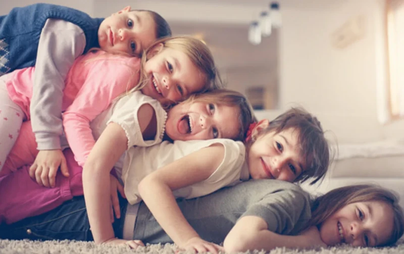 Beşdən çox uşağı olan 3 minə yaxın qadın var