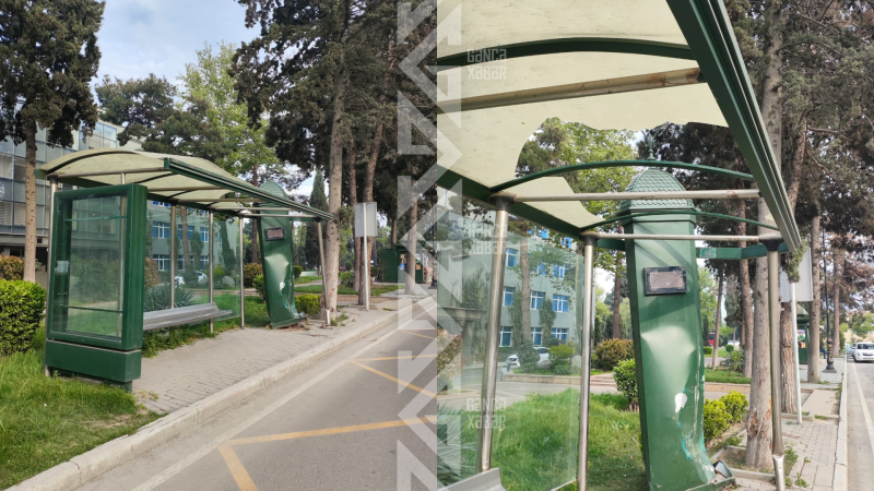 Gəncədə qəza keçirmiş avtobus dayanacağı