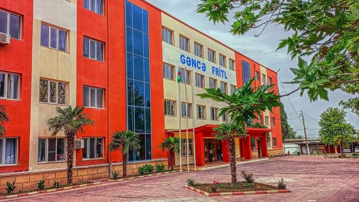 Gəncə üzrə ən YÜKSƏK bal toplayan ŞAGİRDLƏR