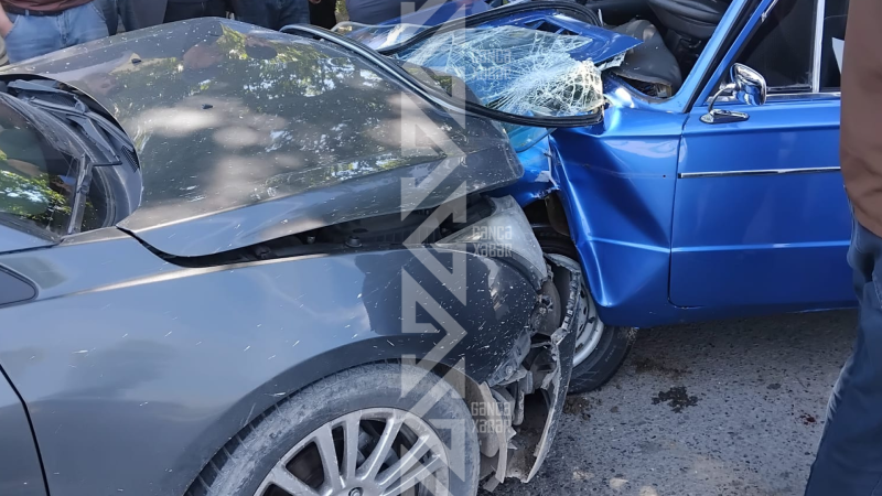 Chevrolet Cruze VAZla toqquşdu, xəsarət alanlar var