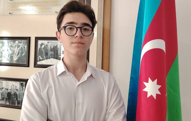Gəncəli şagird Edinburq Universitetinə qəbul alıb