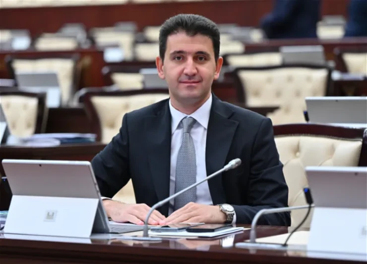 Gəncənin deputatı WUF13-lə bağlı şəhərdə görülməli işlərdən DANIŞDI
