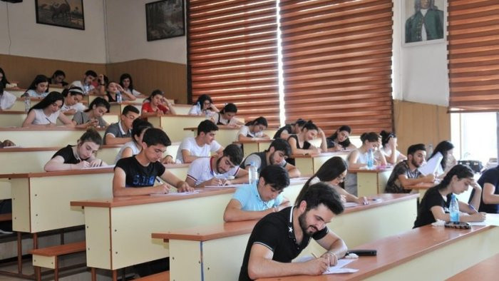 İkinci ali təhsil: Bu ixtisası seçənlər hər il 7600 manat ödəyəcəklər