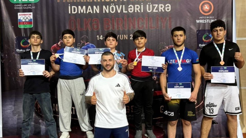 Gəncə komandası Bakıdan medallarla qayıdıb