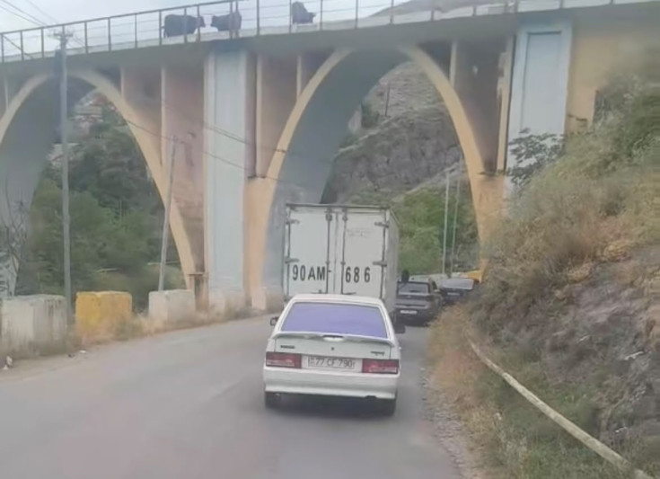 Xoşbulaq yolunda TIXAC - ŞİKAYƏT