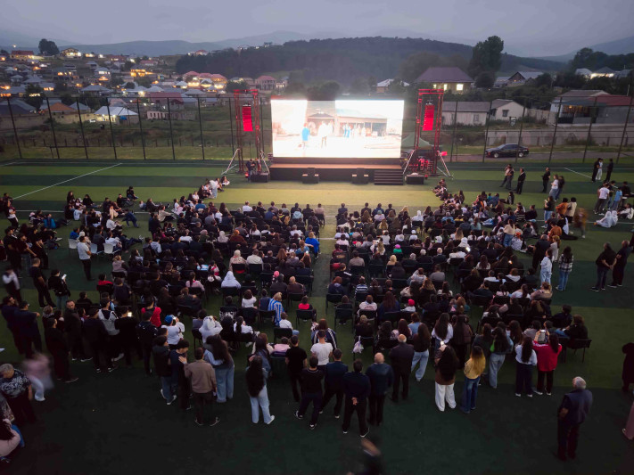 Daşkəsəndə milli kino seansı keçirildi