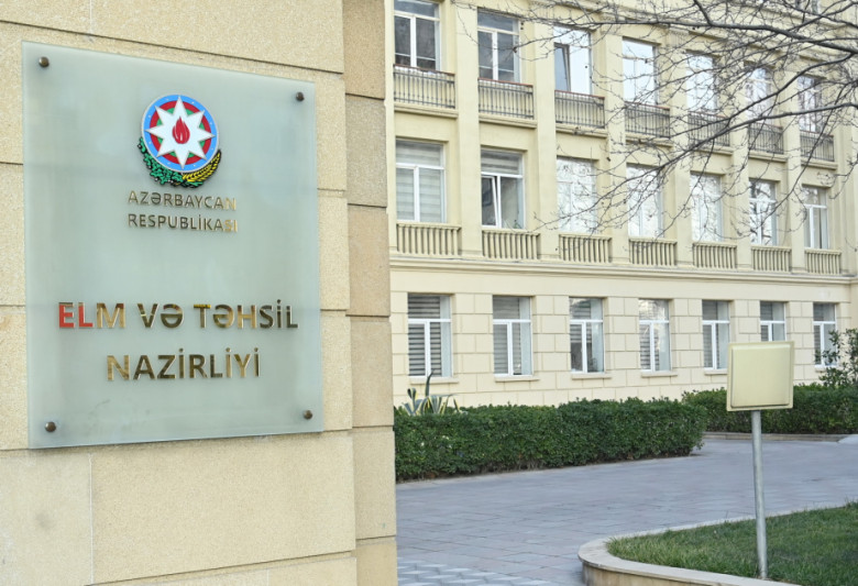 15 gündə Elm və Təhsil Nazirliyinə 54 minə yaxın müraciət olub