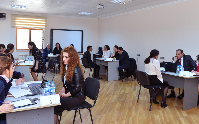 Direktorların işə qəbulu üzrə müsahibə mərhələsi başlayır
