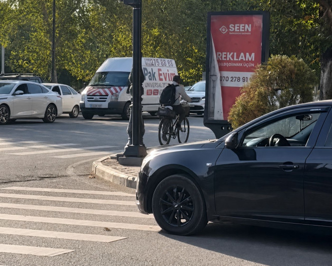 Gəncədə velosiped sürənlərin sayı artır, zolaqlar isə azdır - ŞİKAYƏT