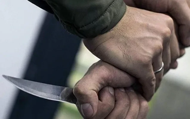 Yeyib-içdilər, sonra bıçaqlaşdılar…