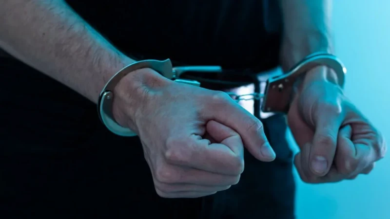 34 yaşlı kişi bıçaqlandı, şübhəli saxlanıldı