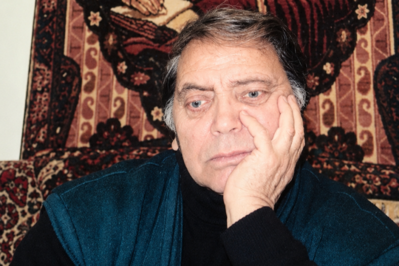 Gəncədə torpağa tapşırılan şairimizin vəfatından 22 il ötür