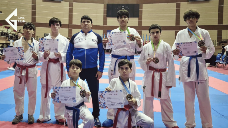 Gəncə karateçiləri 8 medal QAZANDILAR