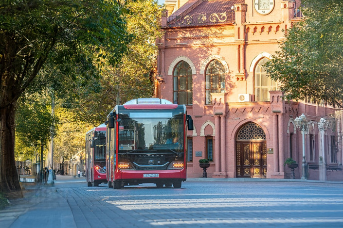 Gəncədə şəhərətrafı marşrut xətləri açıqlanıb