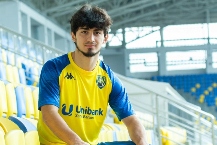 Camal Cəfərov Gəncəyə qayıtdı