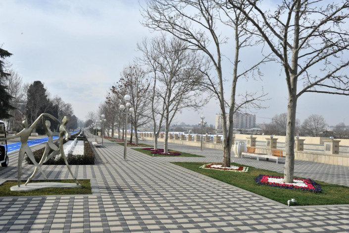 Gəncənin İstiqlal bağı harada yerləşib?