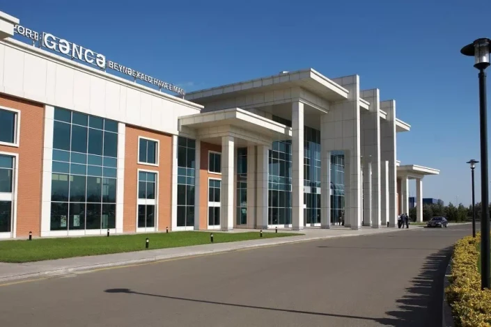 İrandakı vəziyyət Gəncə Hava Limanının işinə mane OLMAYIB