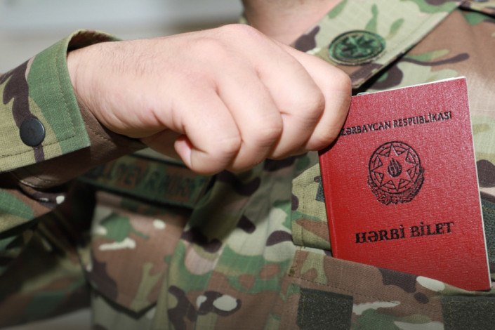 Hərbi xidmətdən boyun qaçıranlara qarşı qaydalar sərtləşdirilir