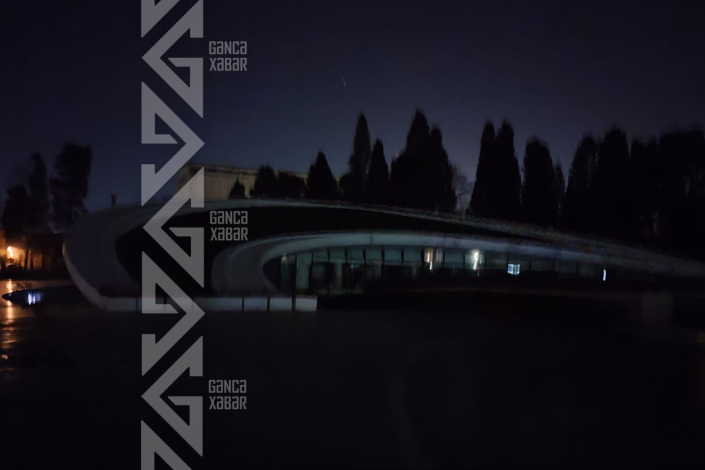 Gəncə Memorial Kompleksi qaranlığa qərq olub