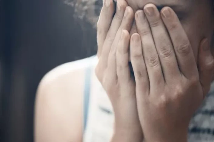 15 yaşlı qızla cinsi əlaqədə oldu, 22 minlik qızıl oğurladı - GƏNCƏDƏ