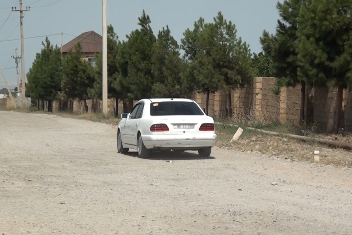 1500 ailəyə illərlə yolun təmiri VƏD EDİLİR