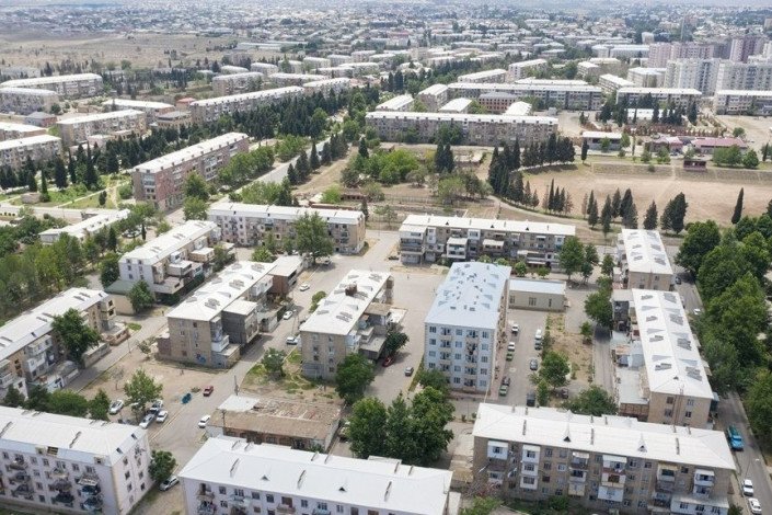 Gəncədə ötən il 1258 nikah bağlanıb, 793 boşanma olub