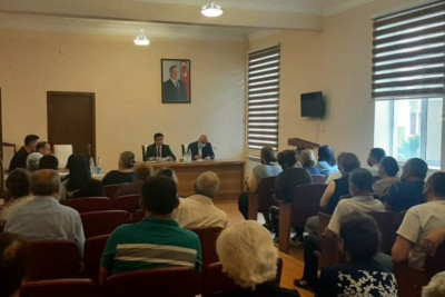 Gəncənin İcra Hakimiyyətində görüş keçirilib