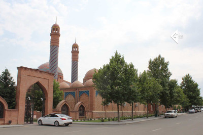 Gəncədə İslam dini irsinin nümunəsi: İmamzadə ziyarətgah kompleksi