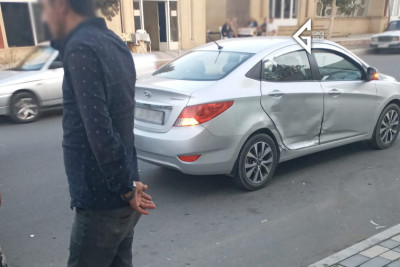 Gəncədə iki minik maşının iştirakı ilə qəza baş verib