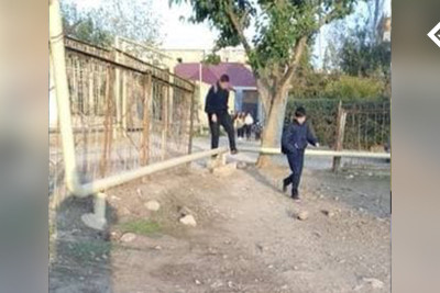 Gəncədə qaz borusu məktəbə girişi çətinləşdirib