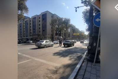 Gəncədə işıqforun işləməməsi piyadalara təhlükə yaradır