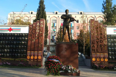 Gəncədə "Memorial Abidə Kompleksi" açılıb