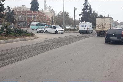 Gəncə küçələrində yolların təmiri davam edir
