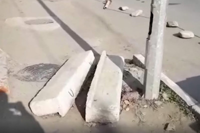 Gəncədə illərdir piyadaların hərəkətinə maneə törədən bordürlər